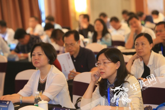 重庆举办首届科技智库论坛 让信息互通有无让预判更加精准