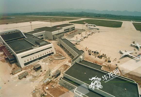 细数重庆机场发展史：除了耀眼的T3A 它们也曾是山城的骄傲